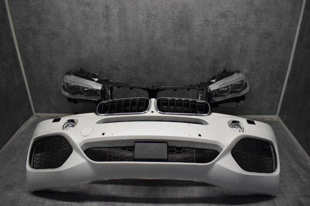 Купити Bmw x5 f15 pas передній бампер лампи m-pakiet