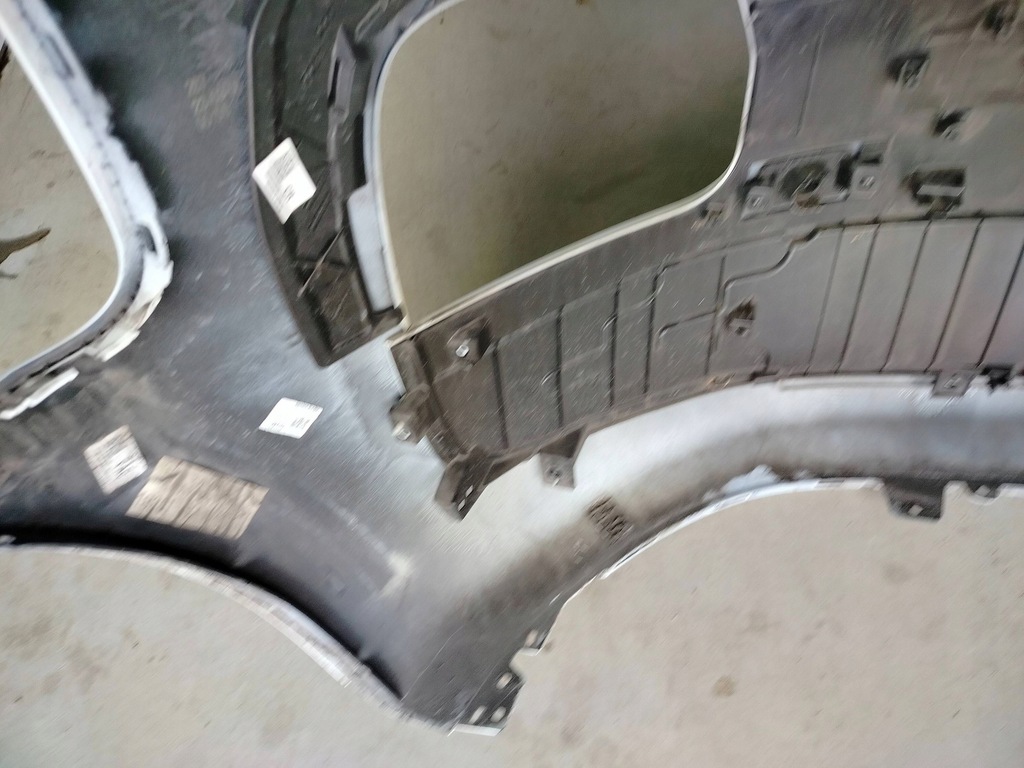 фото №15, Hyundai staria 21- бампер перед передній