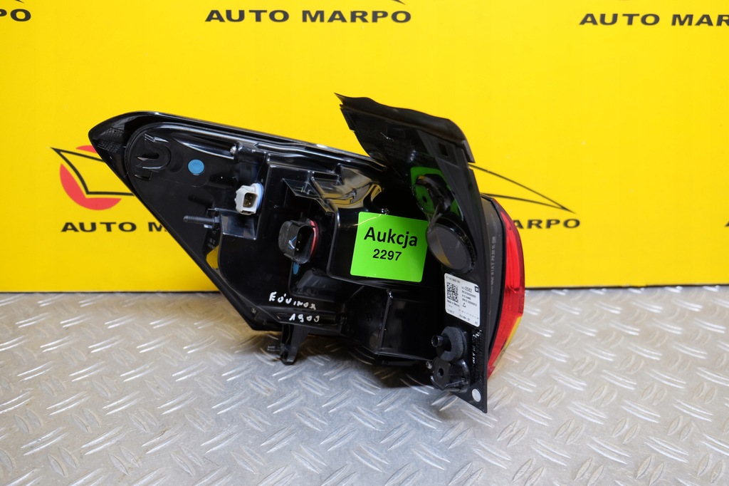 фото №11, Chevrolet equinox lift 2022- лампа задня права usa