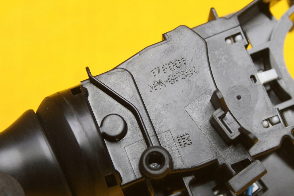 фото №8, Переключатель рычаг дворник toyota auris i