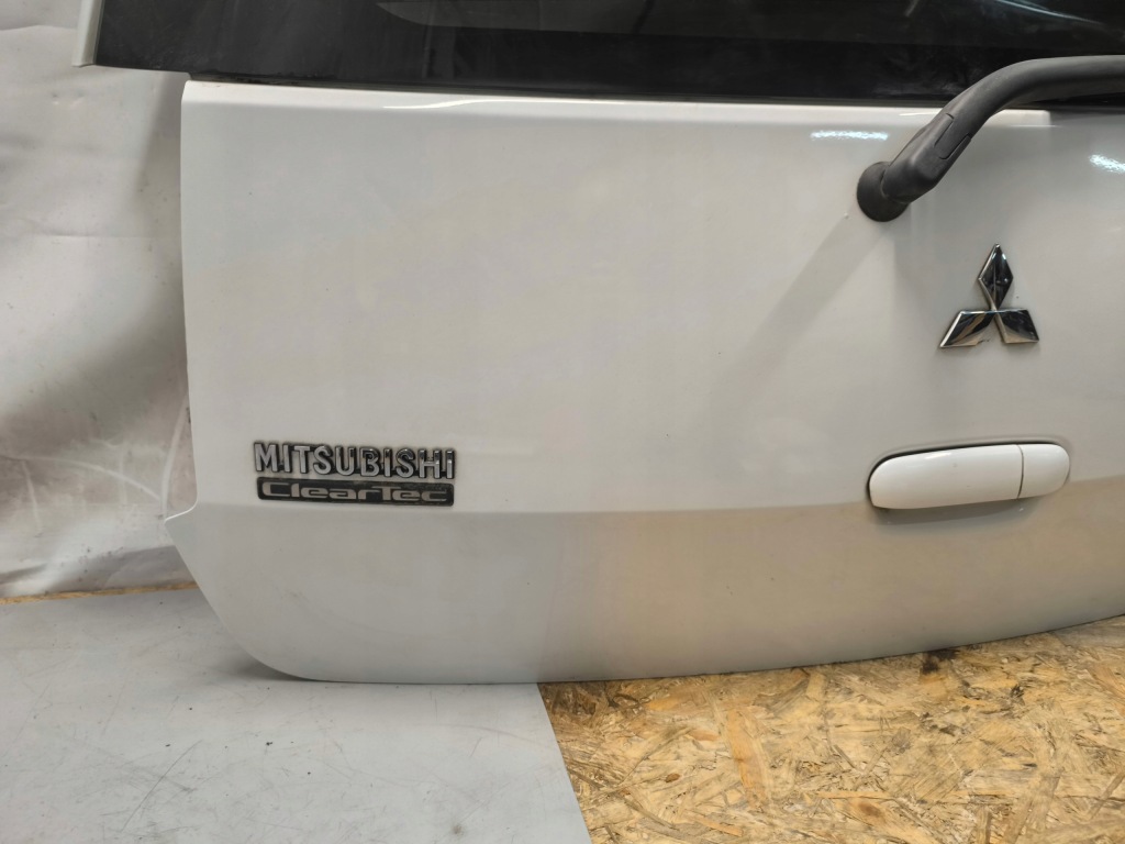 Кришка багажника задні задня mitsubishi colt vi z30 рестайлінг  5d 08-12 європа Недорого