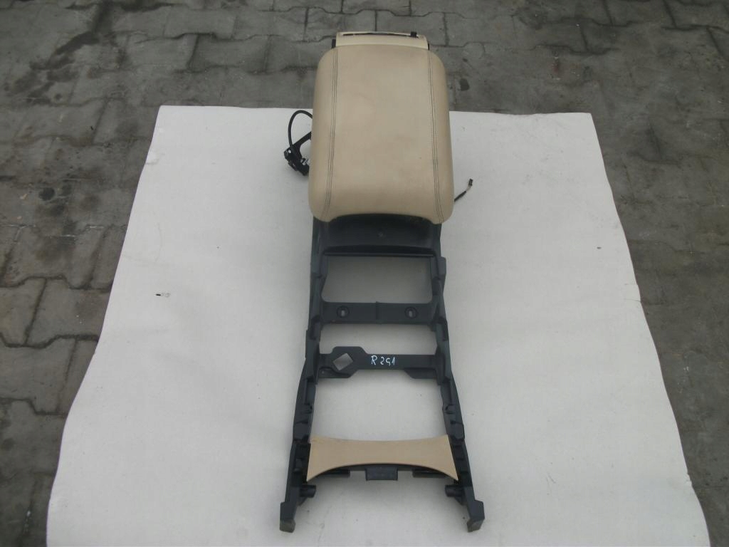 фото №7, Mercedes r 251 w251 подлокотник туннель средний