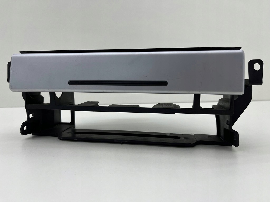 фото №1, Bmw 5 e39 рамка кронштейн радио 7037713