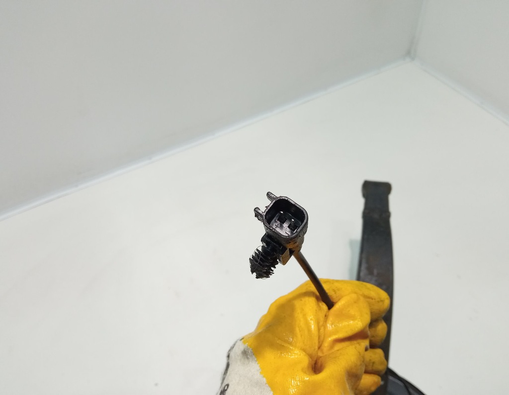 фото №5, Поворотний кулак лівий перед jeep cherokee wk2 3.0 crd