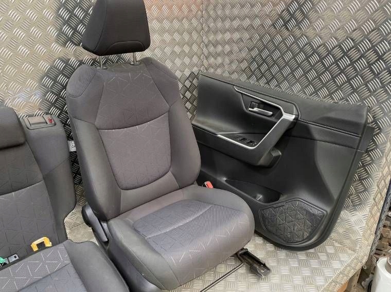 фото №10, Сидіння комплект заднє сидіння обшивки toyota rav4 v europa