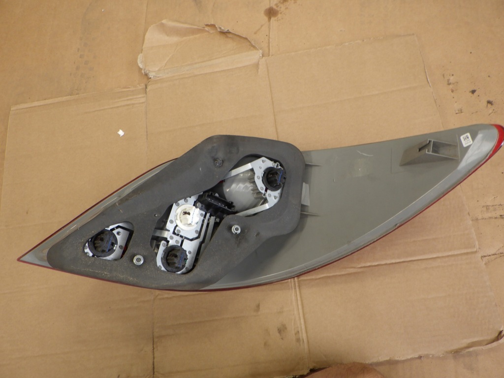 фото №3, Mercedes r w251 лампа задня ліва задня