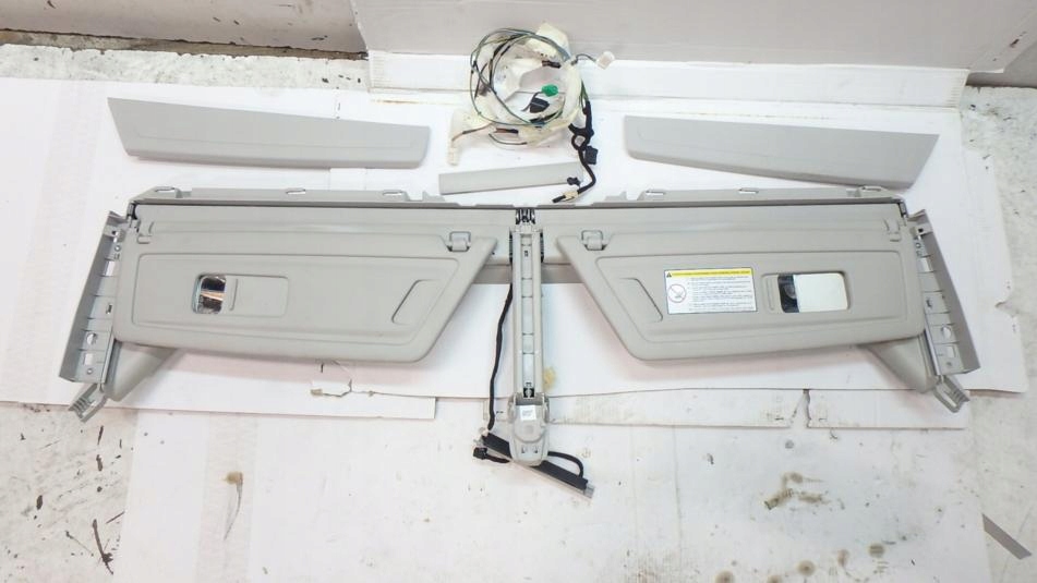 фото №1, Citroen c4 picasso козырёк шторка