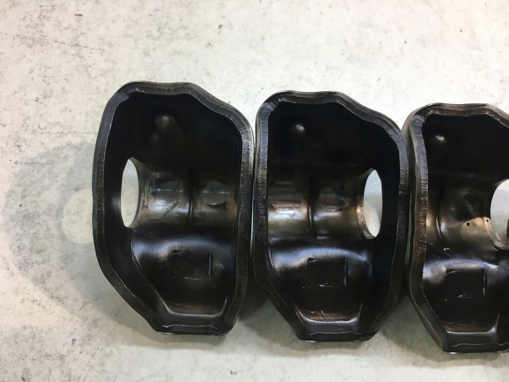 фото №4, Головка dodge caravan iii 3.3 v6 4621510c