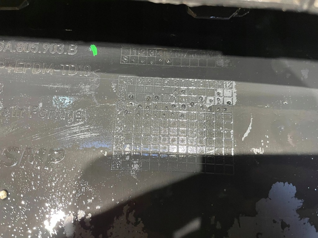 фото №11, Vw troc t-roc 17-21 r-line спойлер решётка средняя бампер перед передний