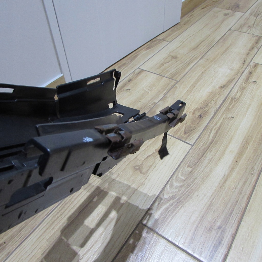 Mercedes w 176 канал кабельный задний Киев