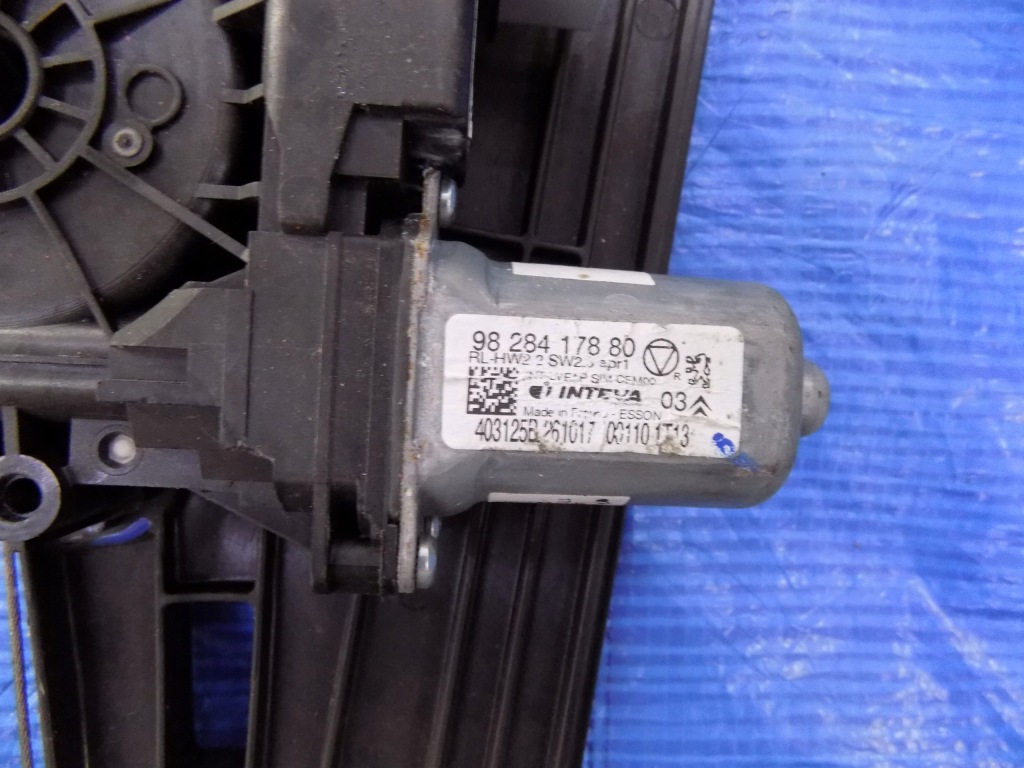 фото №3, Подъемник механизм стекло левый задняя citroen ds3