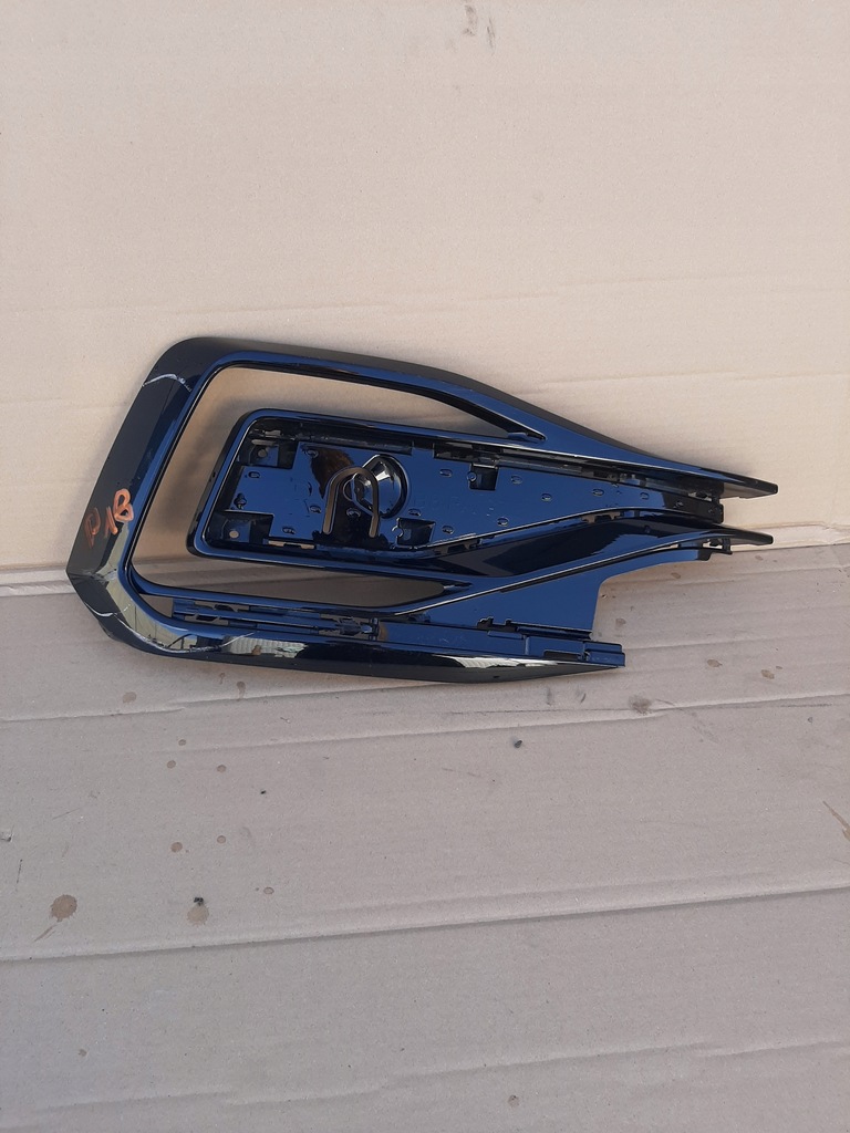 фото №1, Vw passat b8 r-line решітка бампера 3g0853794b