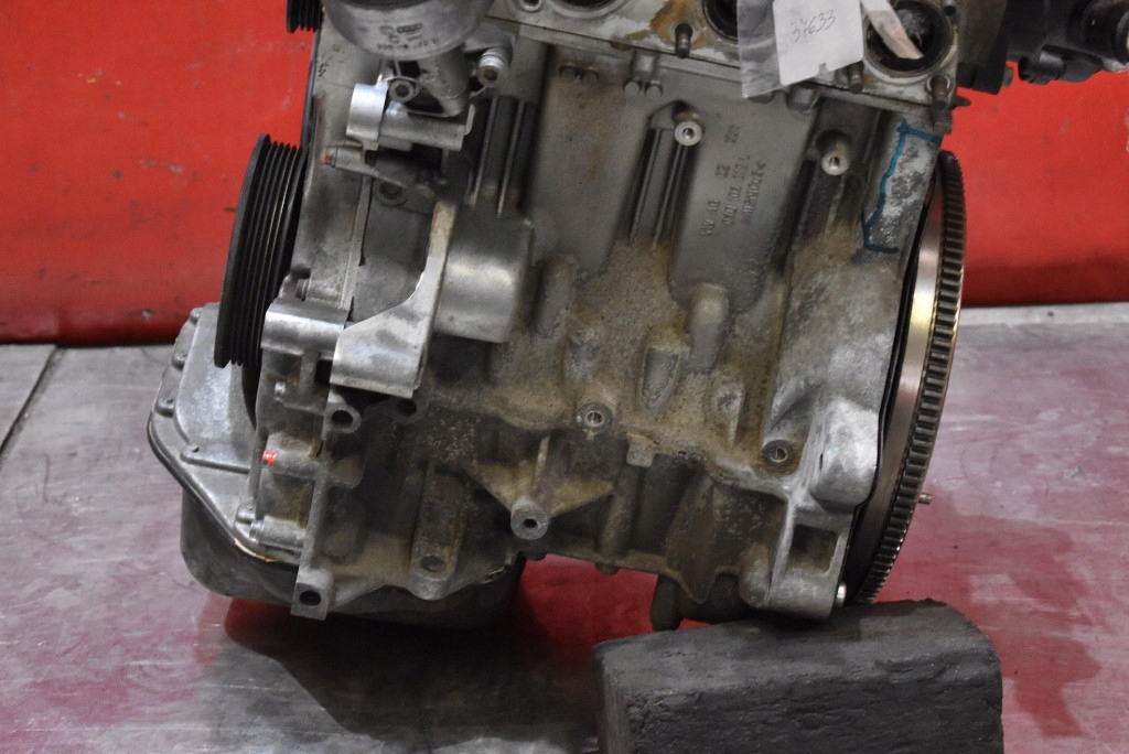 Двигатель стойку бензиновый bmd vw polo 4 iv 9n 1.2 6v 54 km 01-05 сжатие Цена