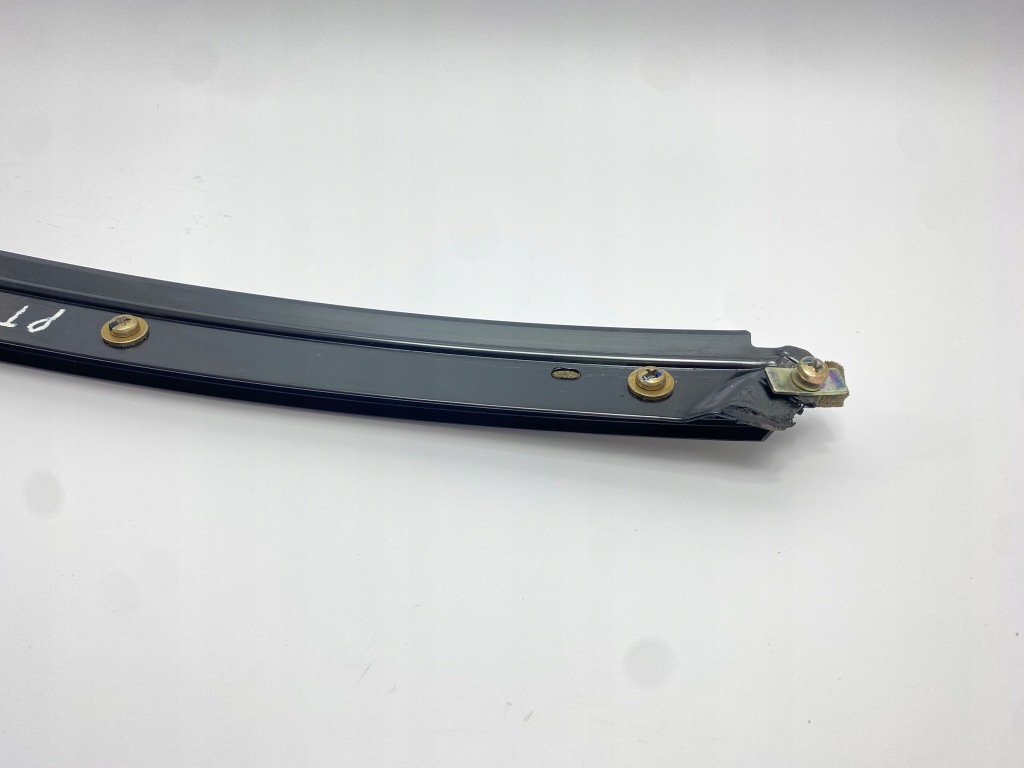 Купити Молдинг хром напрямна права задня правий задній декоративна mercedes w140