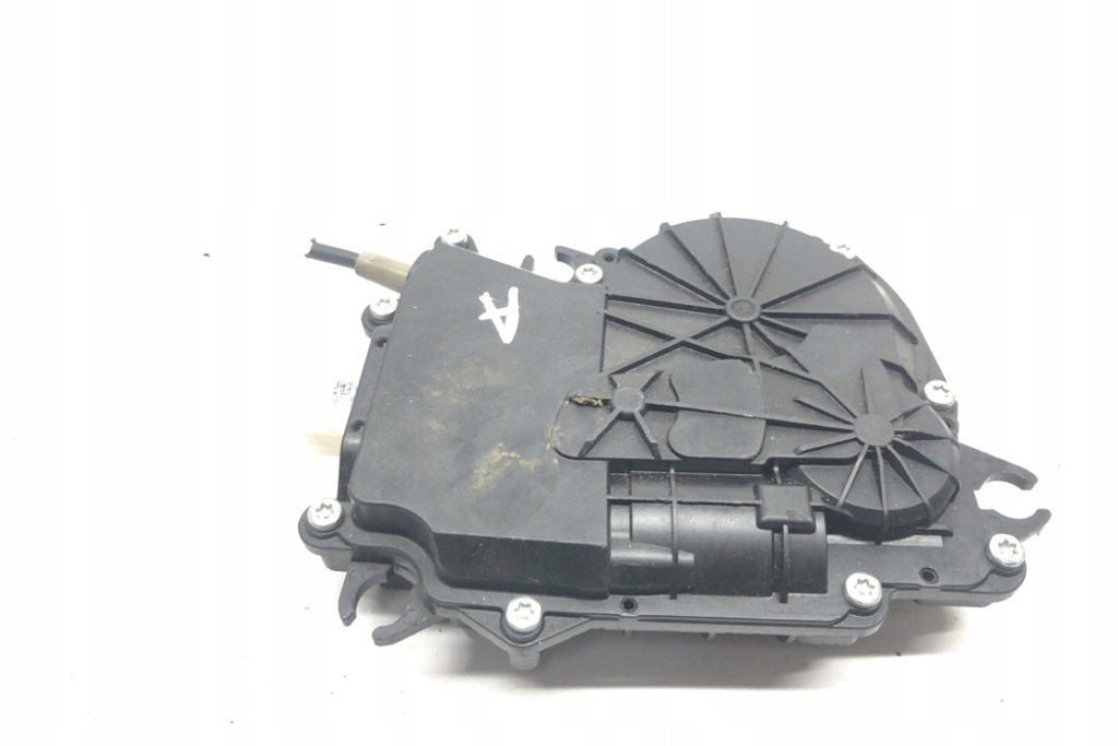 фото №8, Правий моторчик відкривання кришки багажника bmw 4 gran coupe f36 16367210