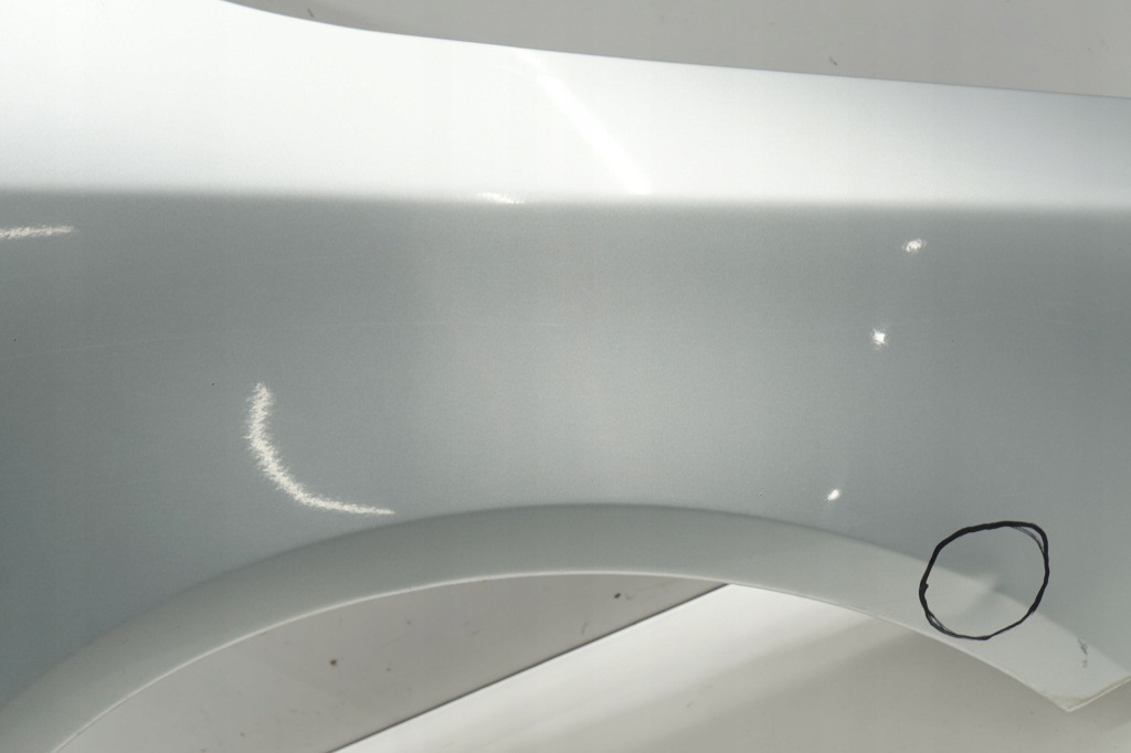 Skoda fabia 2 рестайлинг  13r крыло правая  передний перед la7w с Разборки