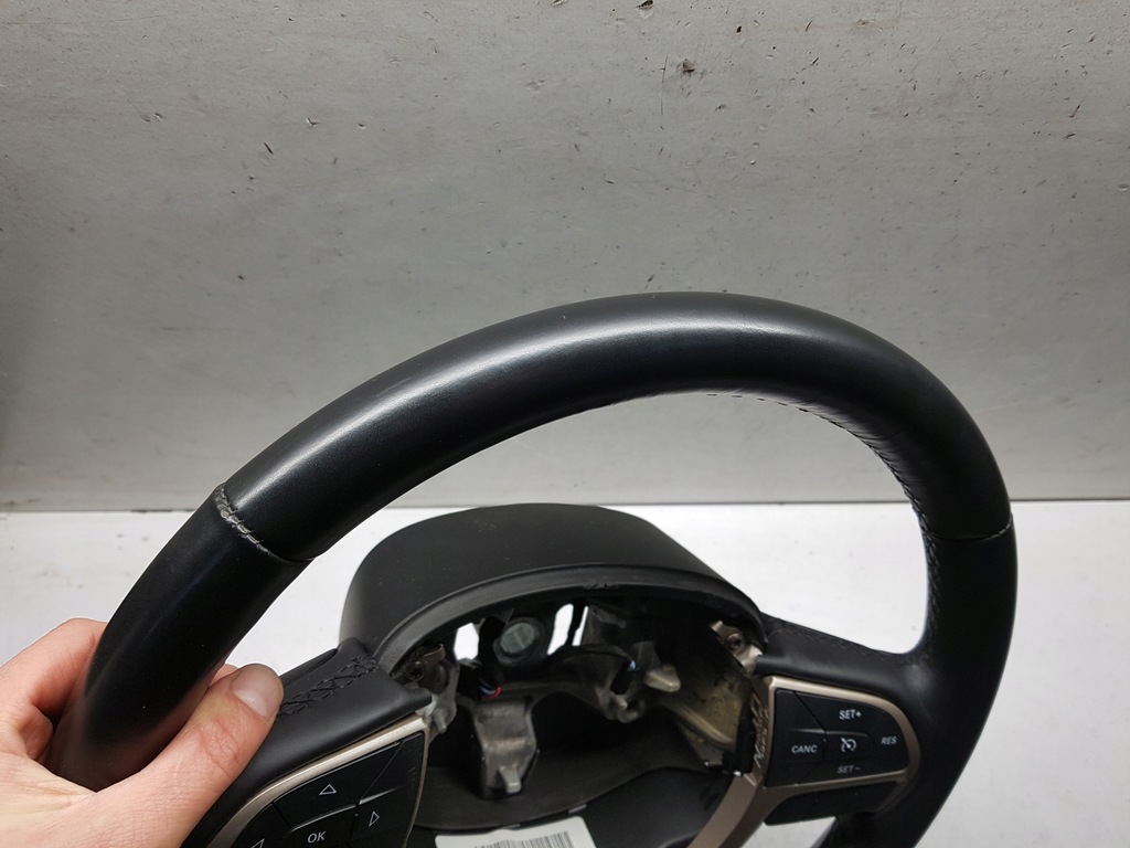 фото №8, Jeep cherokee kl 2014r- повітропровід шкіряний