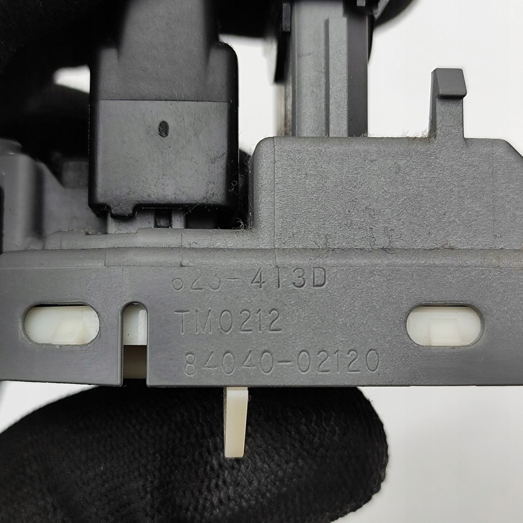 фото №8, Toyota auris 150 2006 перед сторона ліва кнопки вікон