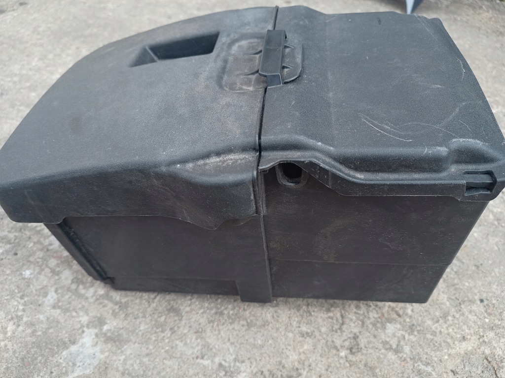 фото №1, Ford focus mk3 основа акумулятор