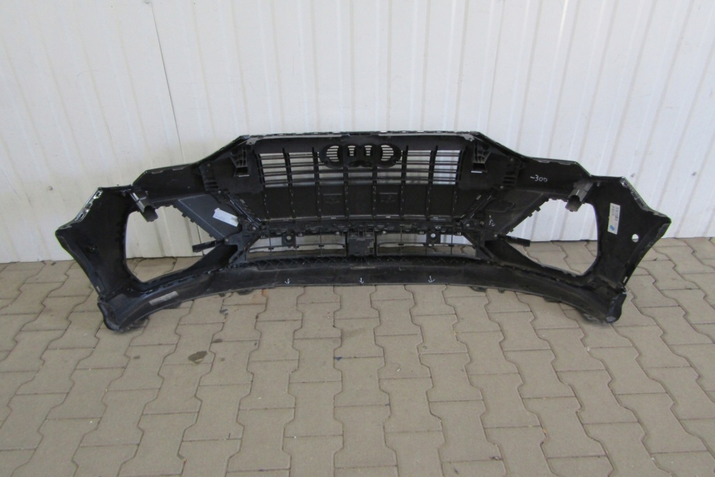 Бампер перед передній audi q3 ii 83a 83f s-line 18- Київ