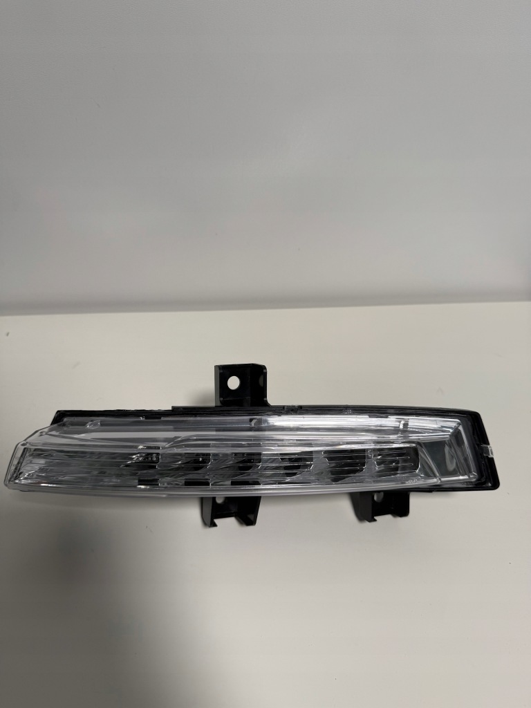 Renault clio iv rs gt line комплект лампа led протитуманна фара 26600118r 266053404r в Україні