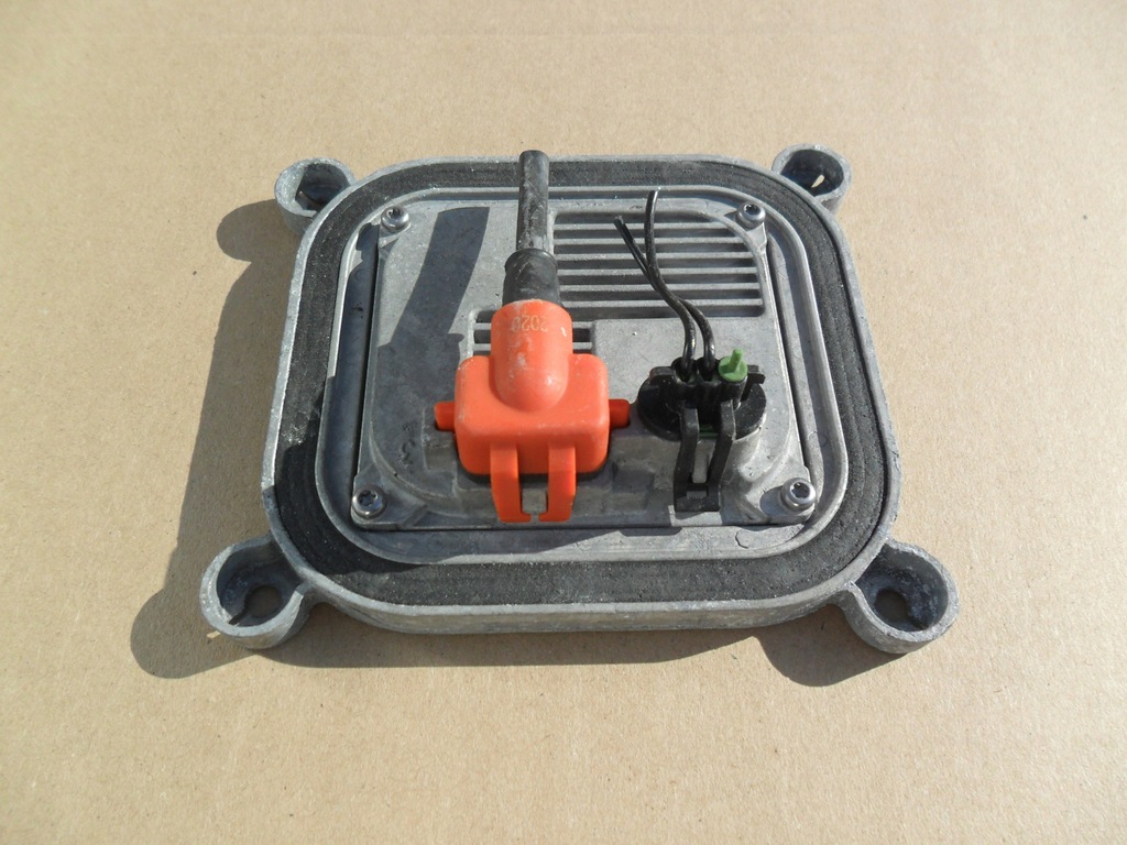 фото №15, Перетворювач ксенон nr. 10r-044663 , a71178a01hq