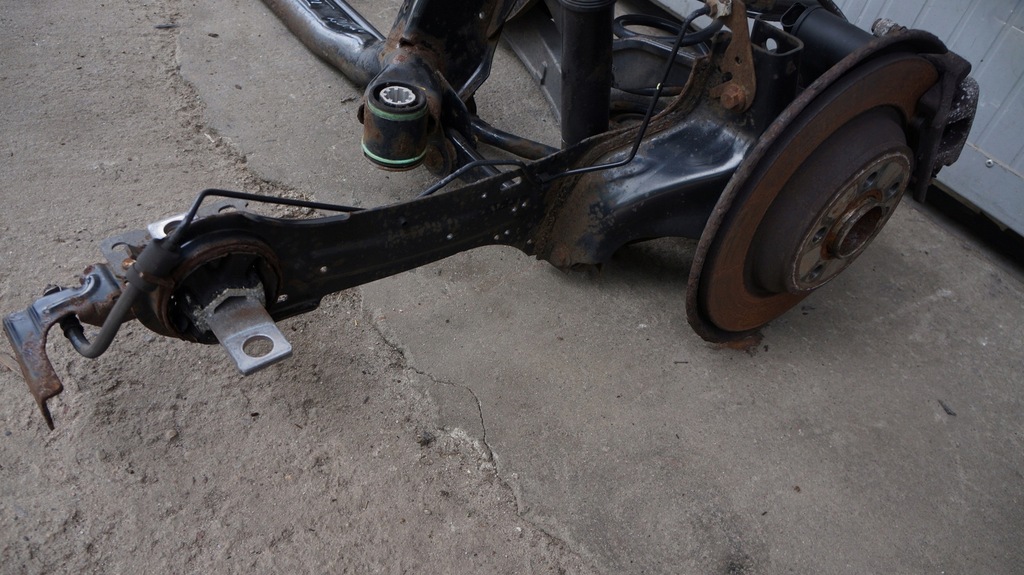 фото №5, Volvo s60 ii v60 подвеска задние задняя балка рычаг