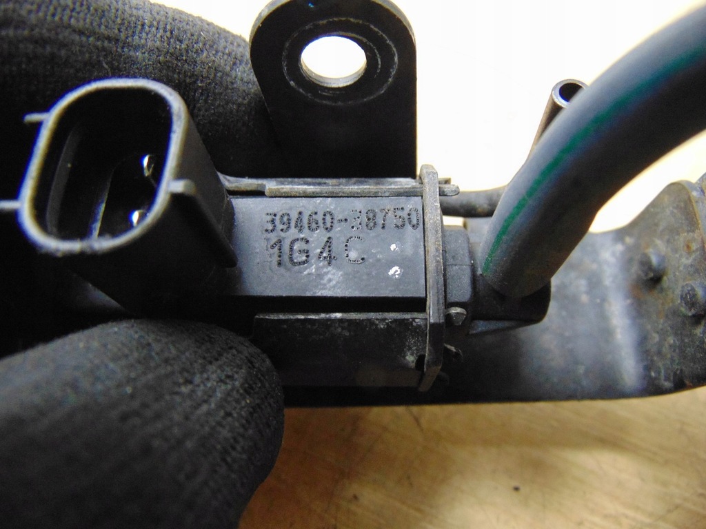 фото №8, Клапан вакуумa hyundai santa fe 1 2.4 b