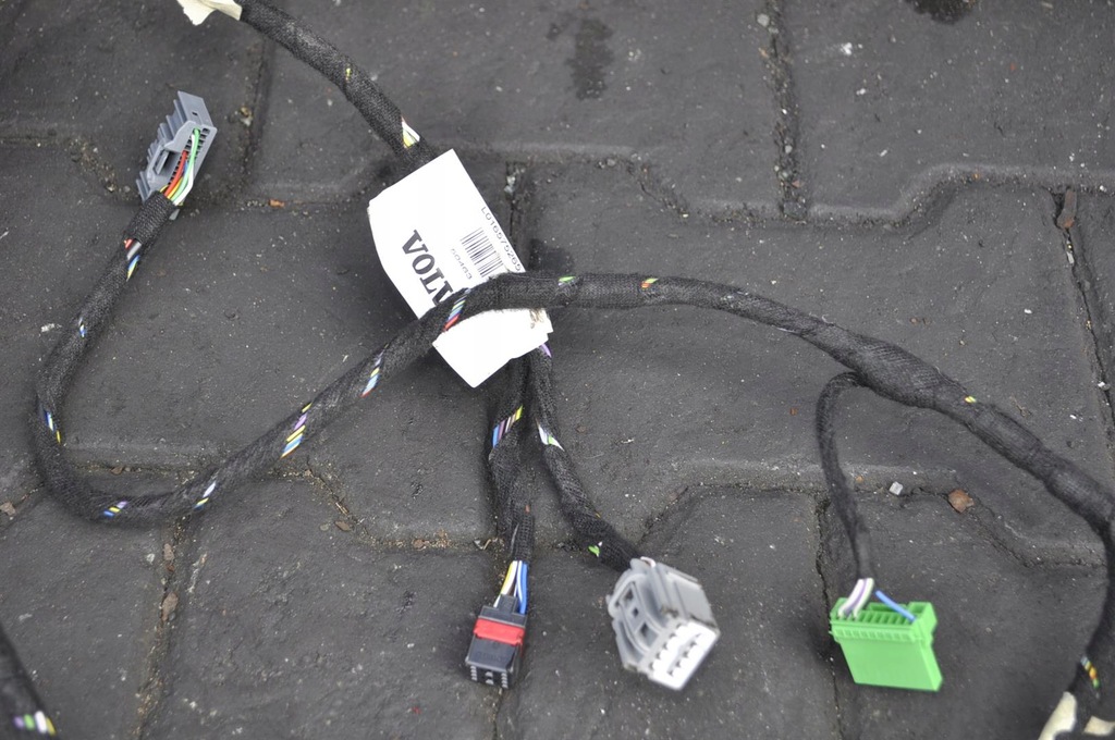 фото №14, Volvo s60 iii rdesign 18- стеля стеля