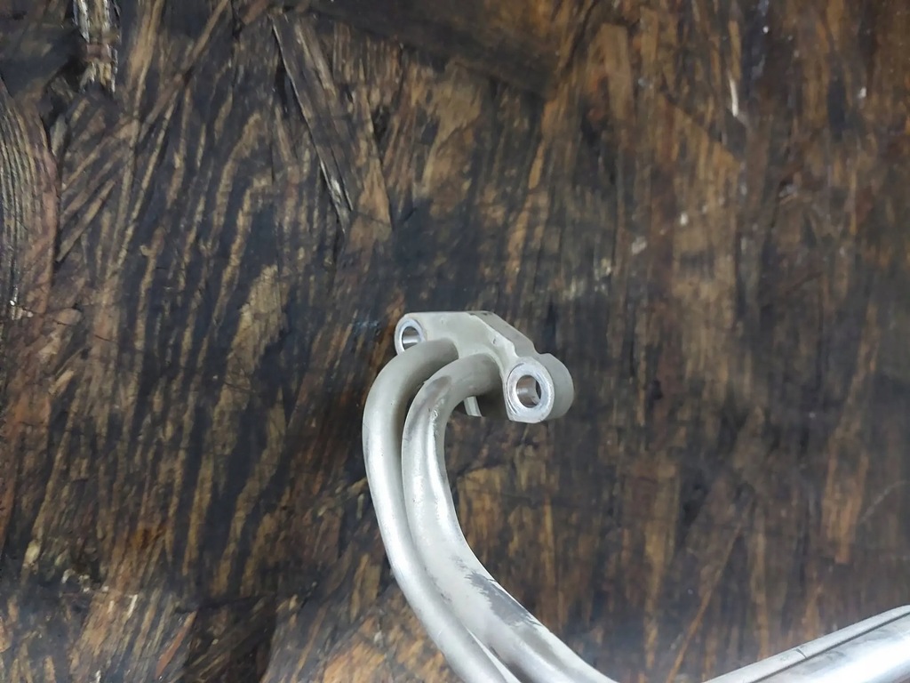 фото №9, Шланг топлива seat leon iii 1.2 tsi cyv 04e122157br