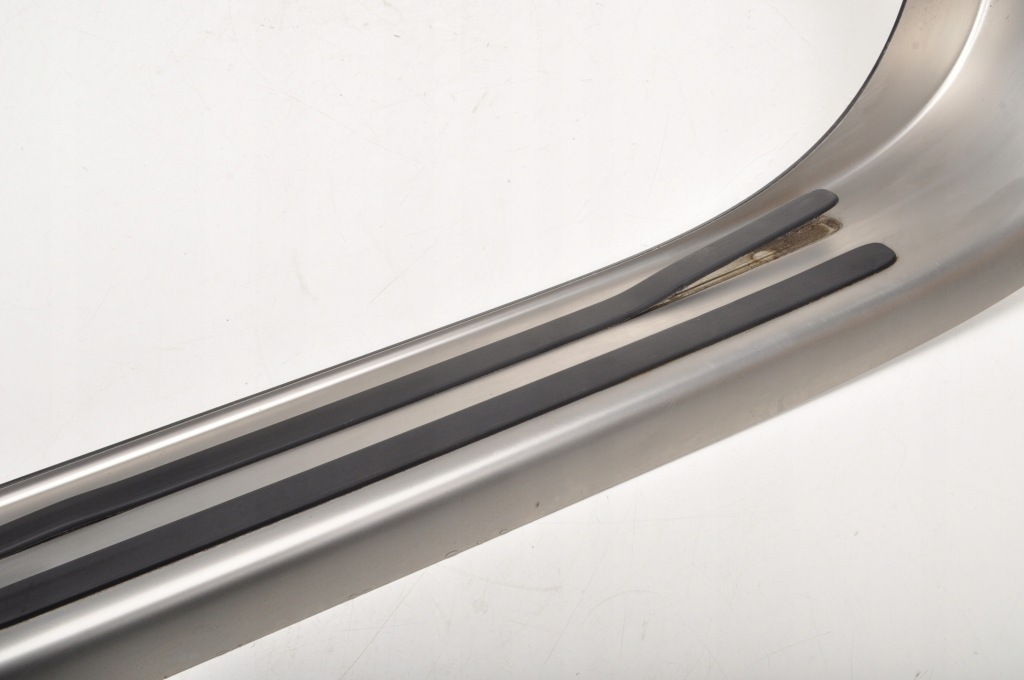 фото №12, Rolls-royce wraith rr5 молдинг поріг правий перед