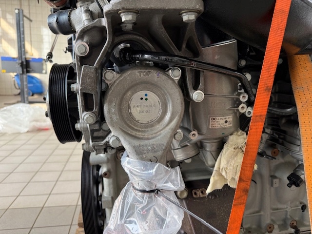 фото №14, Mercedes benz оригінальний номер kompletny новий двигун om471 12,8 litra