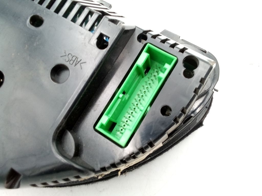 фото №7, Audi a4 b6 лічильник прилади спідометр 8e0920930r