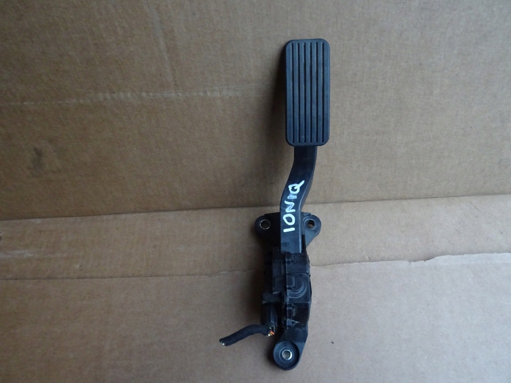 фото №1, Hyundai ioniq педаль газу