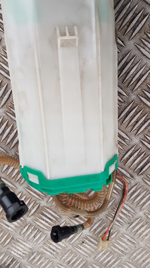 фото №12, Audi a8 d3 помпа топлива 4.0 tdi 3d0919679