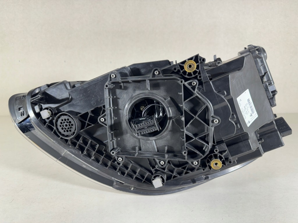 фото №7, Porsche panamera 971 matrix full led фара лампа права перед eur