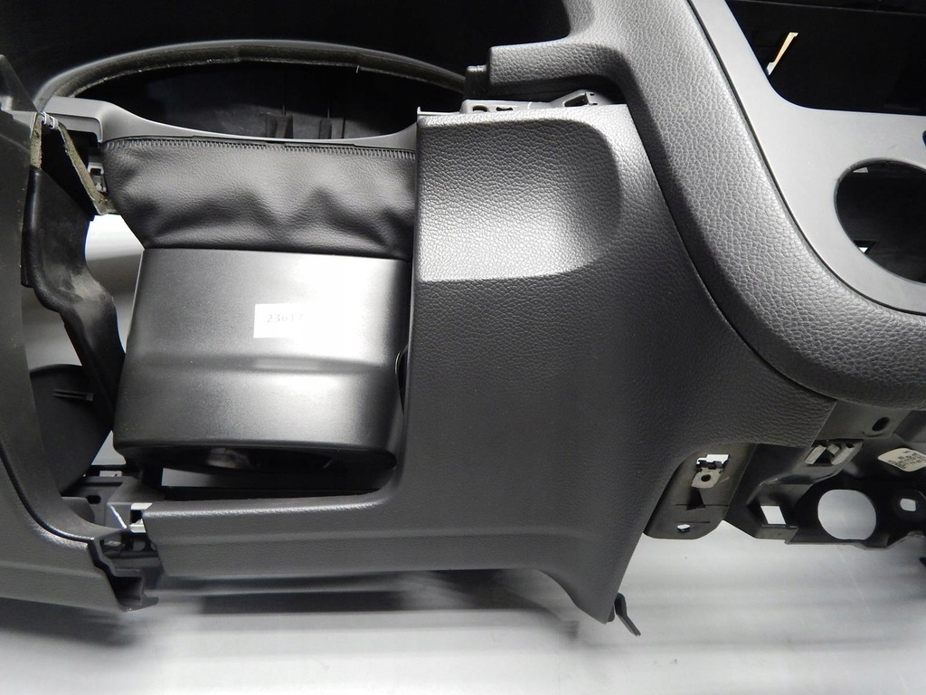 фото №8, Vw jetta приборная панель консоль ремни подушки безопасности подушка безопасности