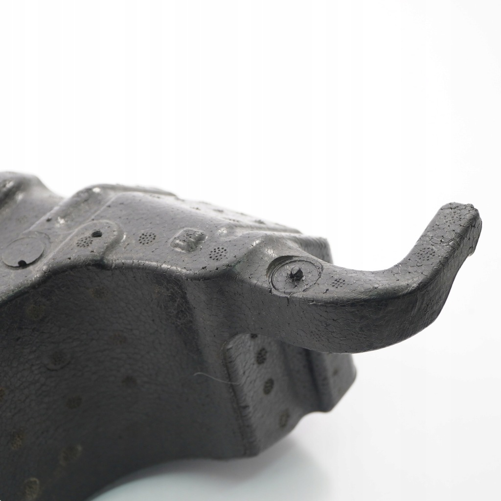 Mercedes w205 абсорбер шумоизоляция дверь правый задний  a2057350686 Доставка