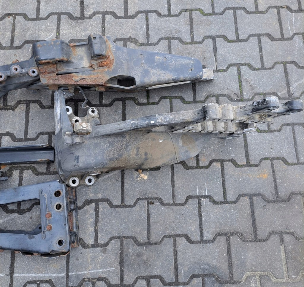 фото №3, Подовжувач рами mercedes actros mp4 лівий/правий