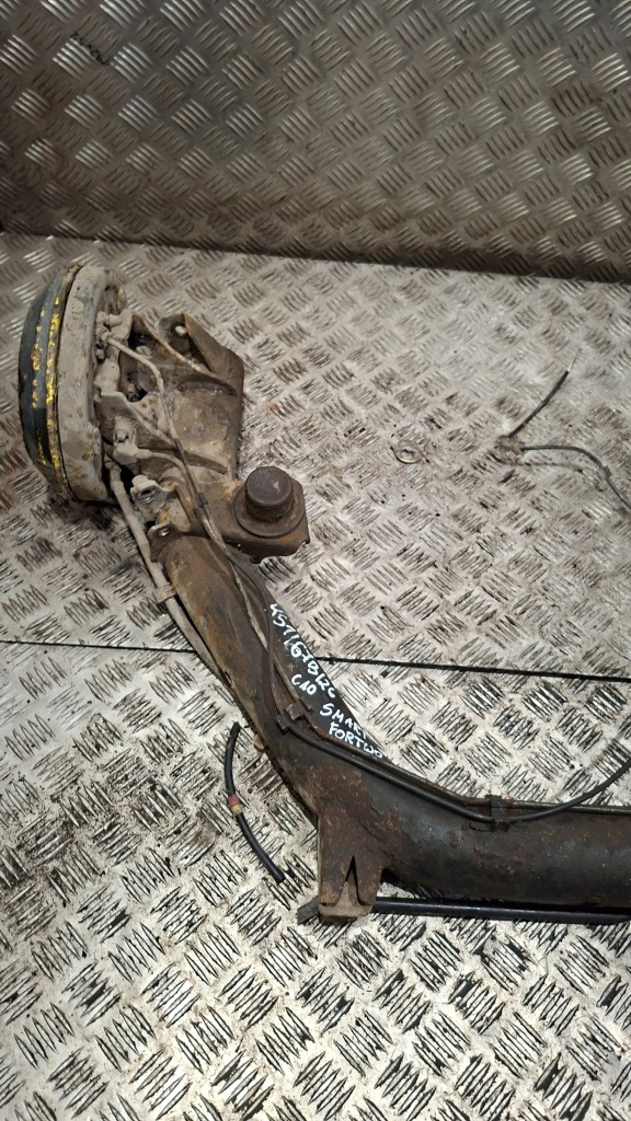 Купить Балка подвеска задний  smart fortwo