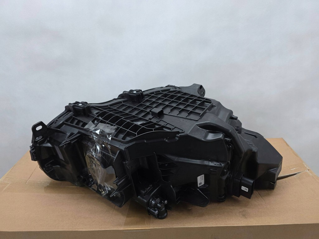 Volvo xc40 рестайлинг  америка ameryka фара перед левая full led base новая 32293767 Доставка