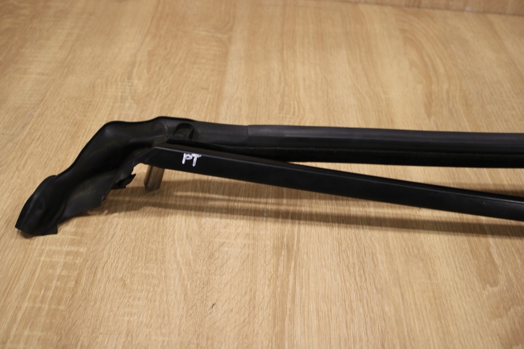 фото №3, Молдинг уплотнитель дверь правый задняя renault megane ii cc cabrio