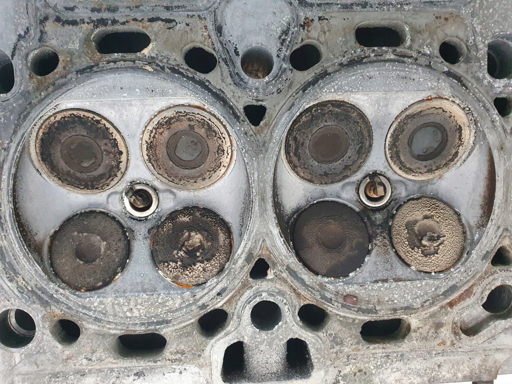 Купити Головка циліндрів opel astra 3 h meriva a 1.6 16v 24461591 z16xep