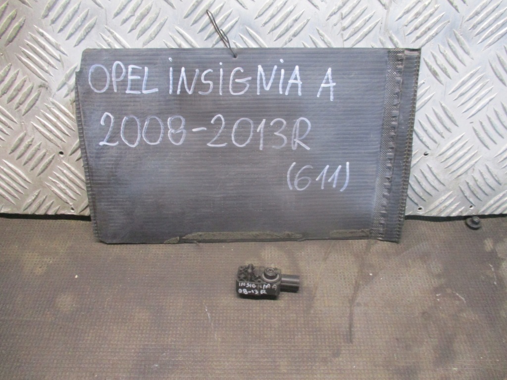 Купити Датчик удару 13593676 opel insignia a 08-13 r.