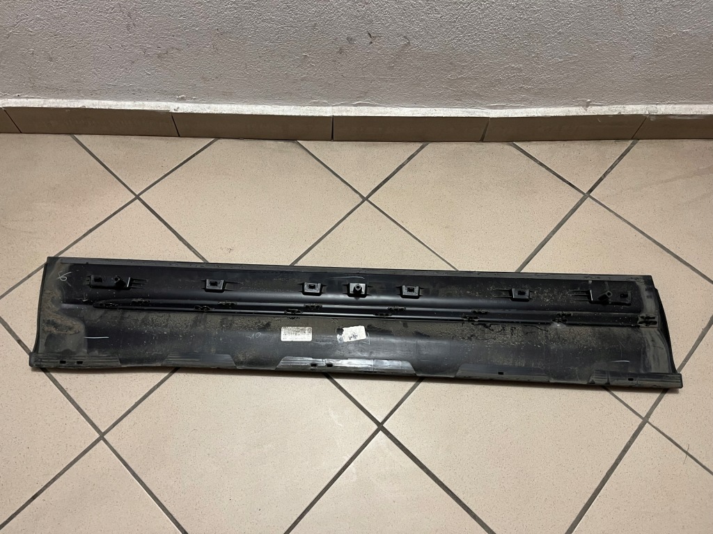 фото №11, Mercedes glb w247 a247 молдинг двері передня перед права