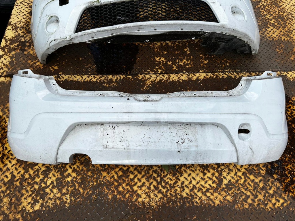 фото №1, Dacia sandero 1 i бампер задний белый