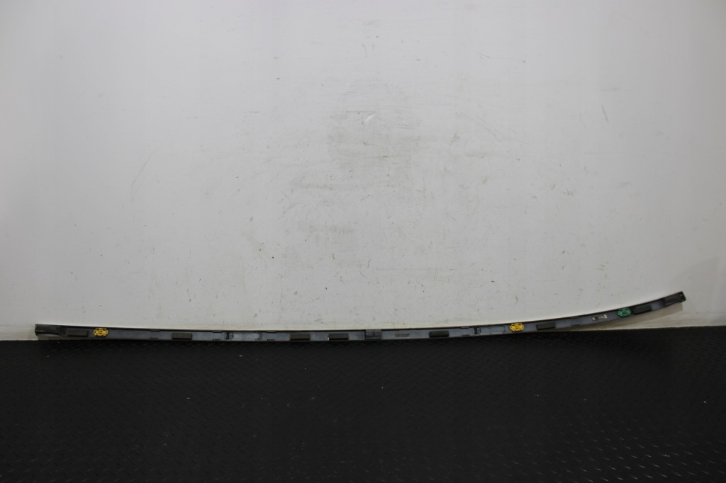 Молдинг кровельная правая maserati levante m161 670098393 Недорого