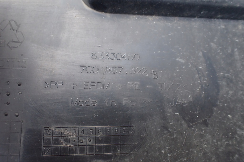 фото №9, Уголок бампера задняя правый vw crafter ii 2 2017- 7c0807322