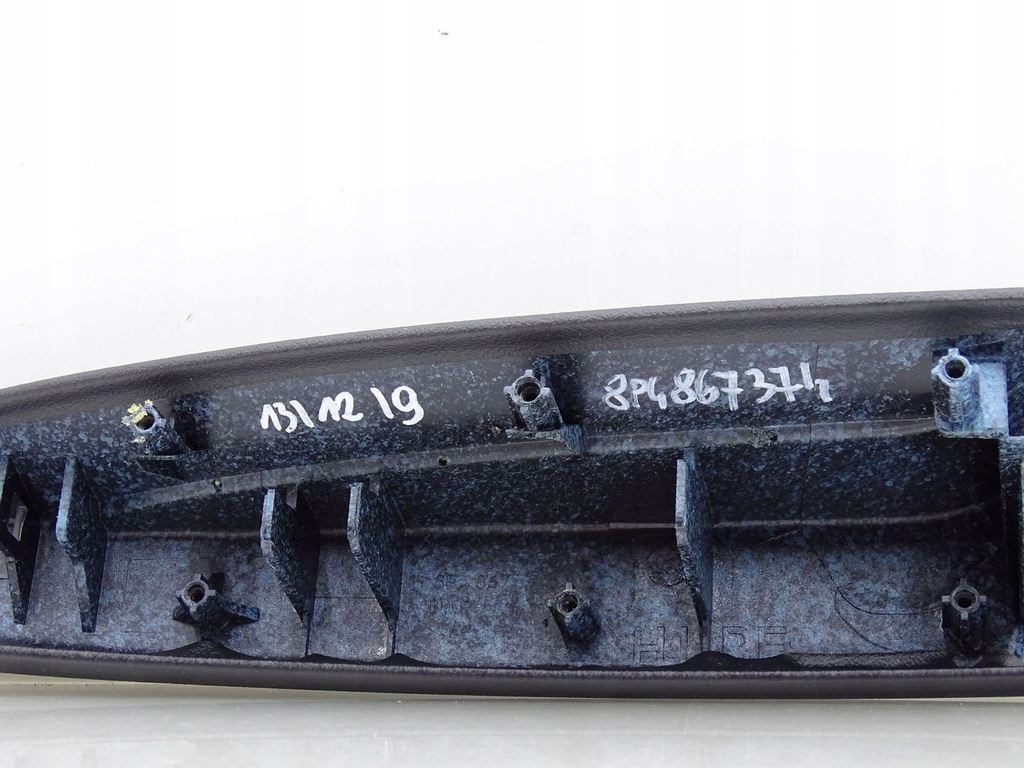 фото №7, Підлокітник обшивка правий перед audi a3 8p 5d lift