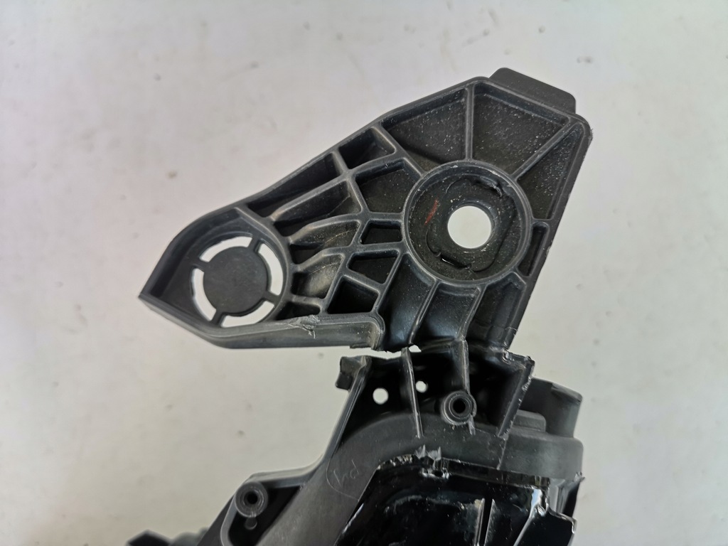 фото №5, Peugeot 208 ii- full led левая